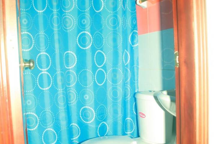Room 34 of 111