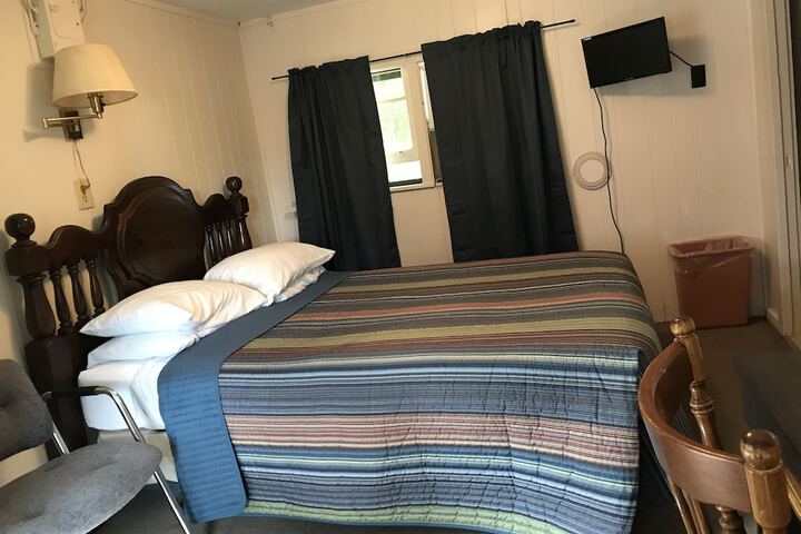 Room 29 of 61