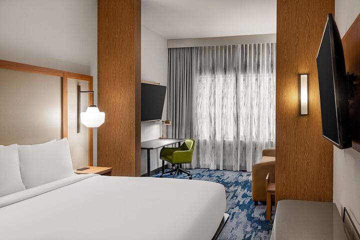 Room 6 of 48