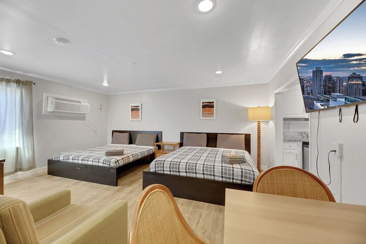 Room 13 of 58