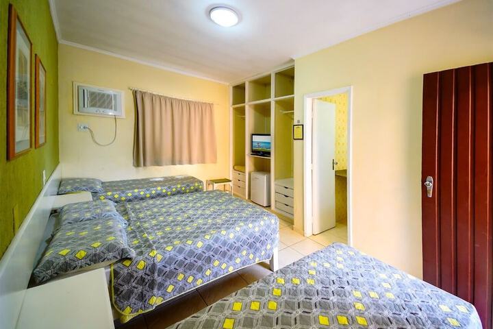 Room 6 of 22