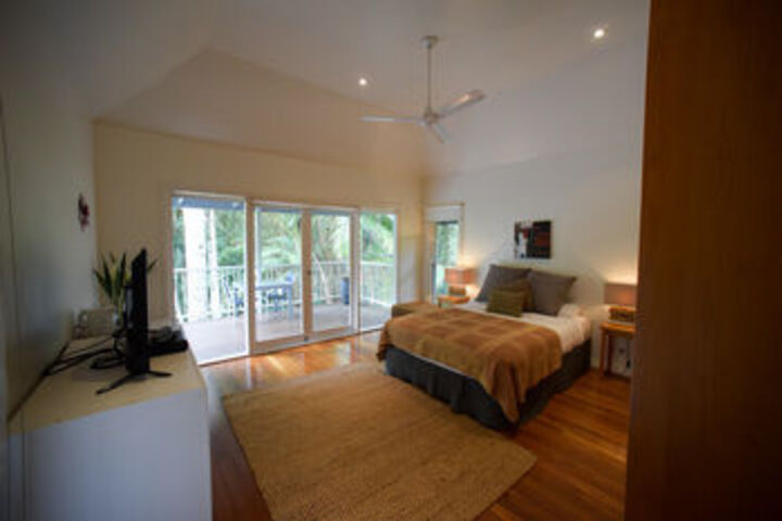 Room 30 of 75