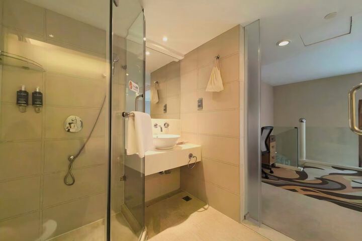 Bathroom Interior Photo