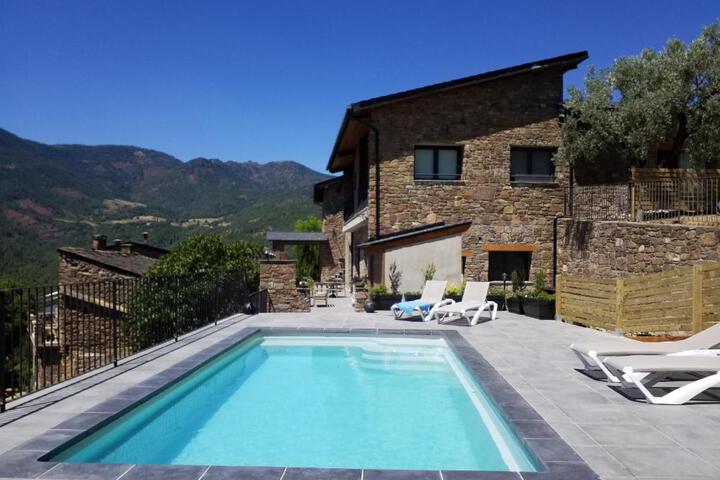 Les Flors - Hotel Rural & Cabanyes