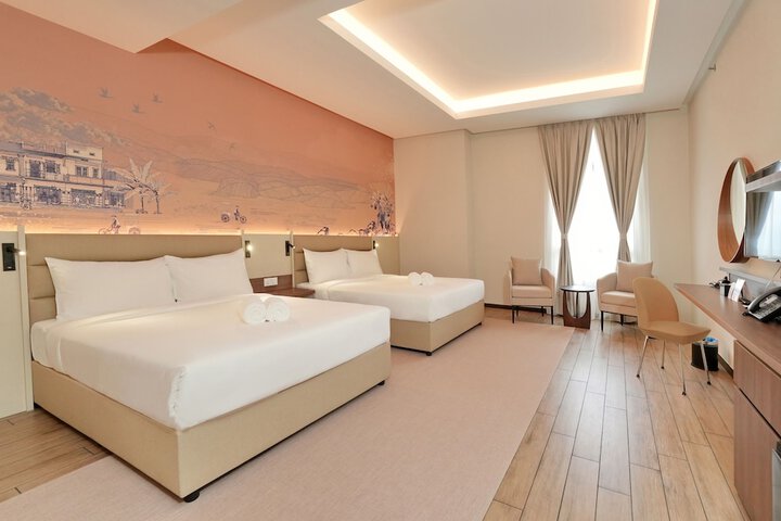 Room 44 of 101