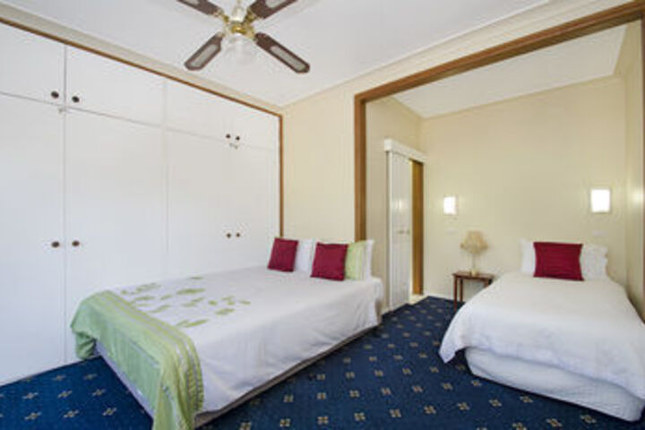 Room 20 of 38