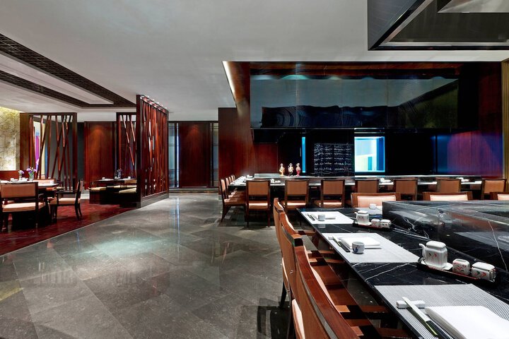 Dining 45 of 64