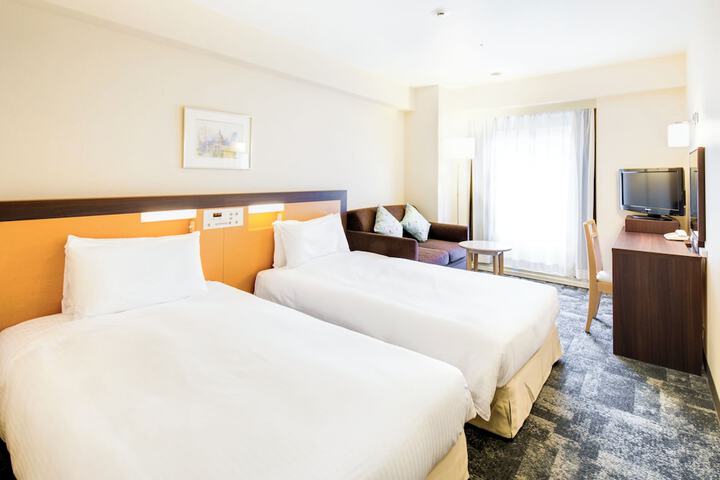 Room 44 of 127