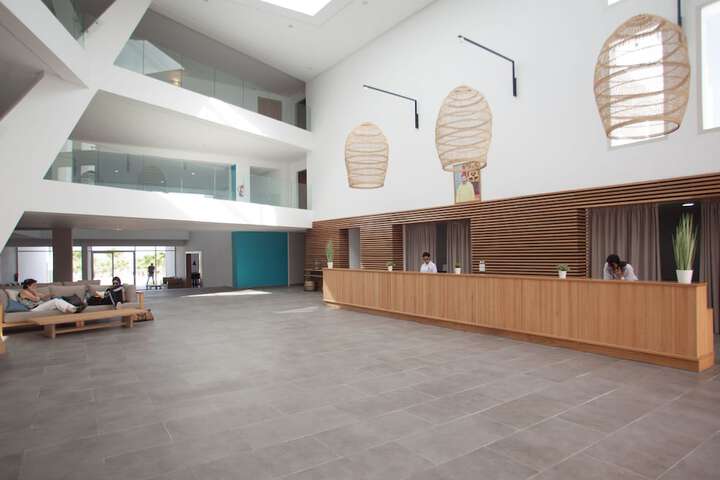 Hotel Interior 6 of 147