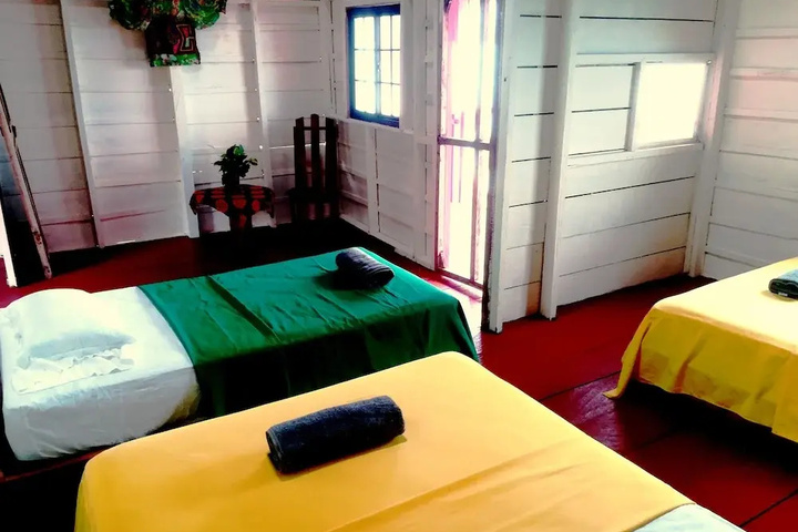 Room 2 of 13