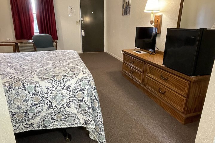 Room 42 of 69