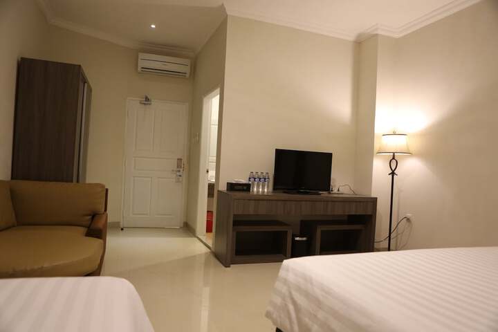 Room 36 of 61