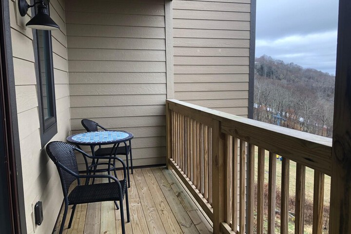 Terrace/Patio 9 of 16