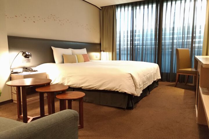 Room 25 of 92