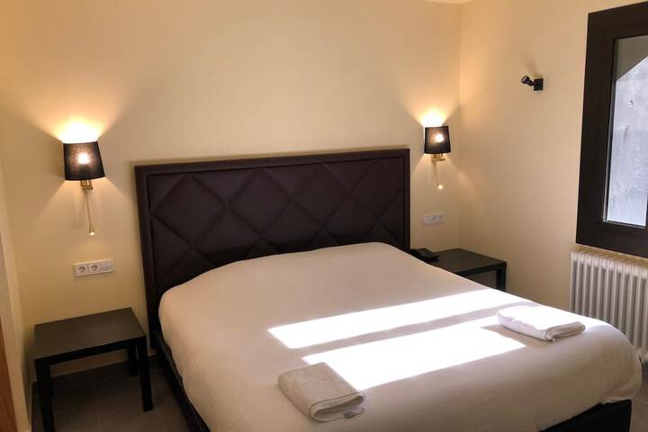 Room 17 of 53