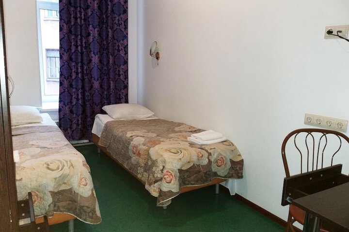 Room 7 of 57