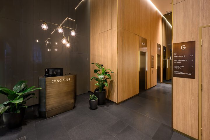 Concierge desk