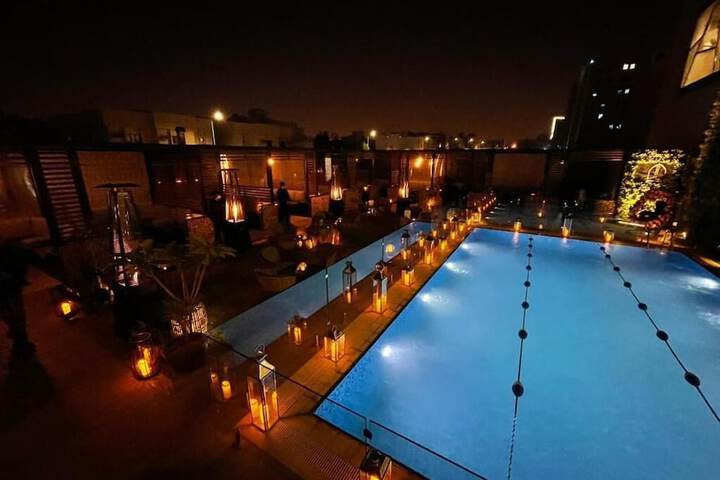 Pool 48 of 64