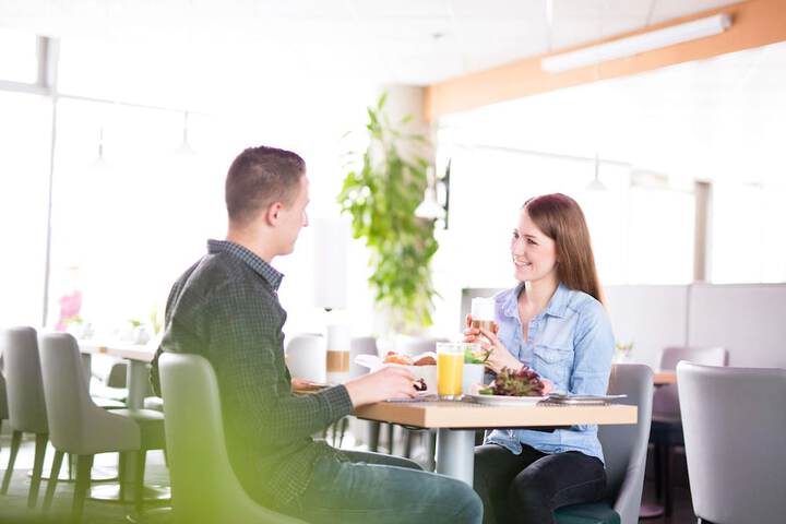 Breakfast area