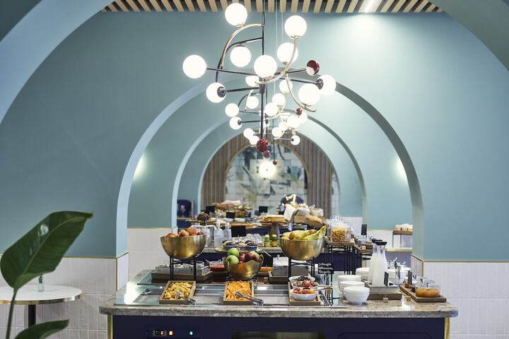 Dining 70 of 134
