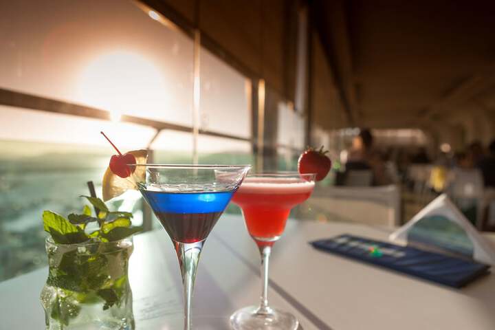 Lounge 154 of 254