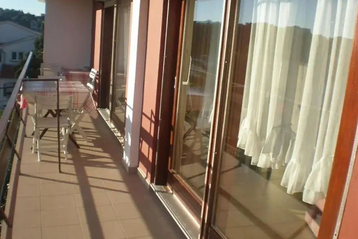 Terrace/Patio 7 of 18