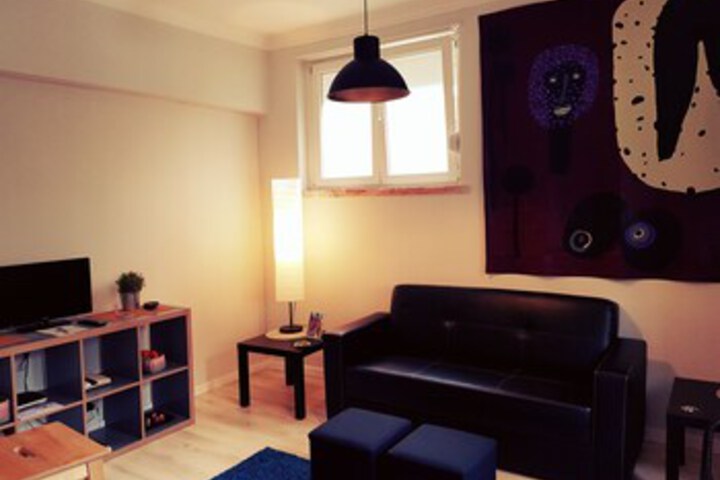 Room 10 of 29