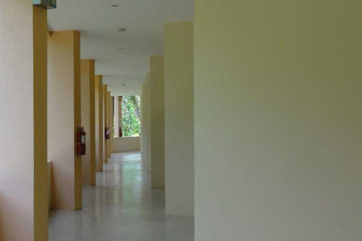 Ballroom/Hall 39 of 57