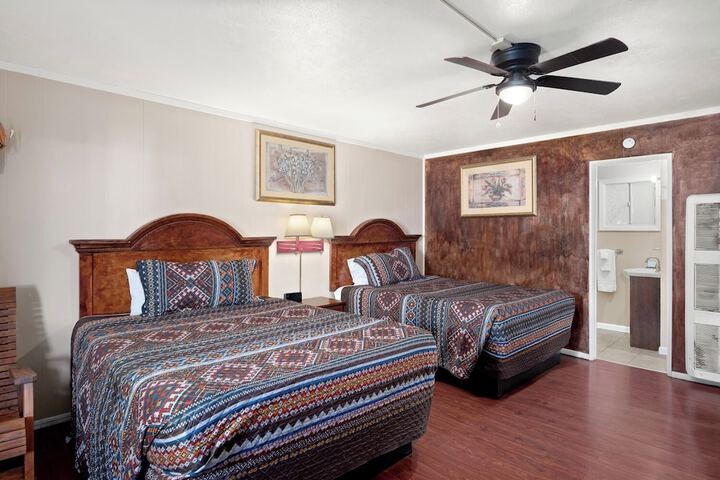 Room 7 of 14
