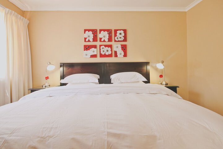 Room 4 of 27