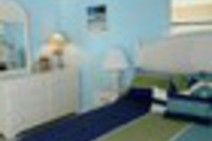 Room 14 of 75