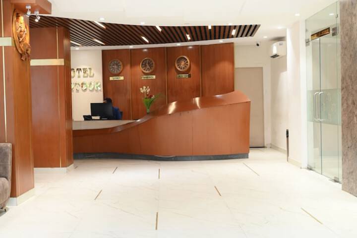 HOTEL SANTOOR
