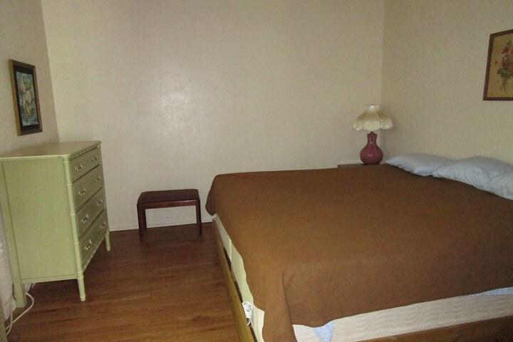Room 19 of 96