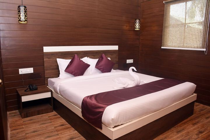 Room 3 of 14