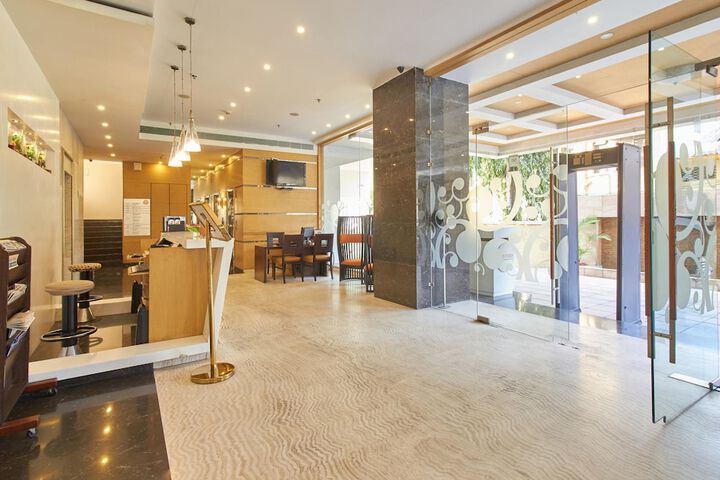 Hotel Lobby