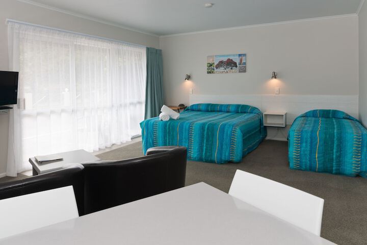 Room 14 of 64
