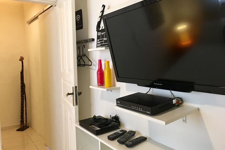 Room 13 of 19