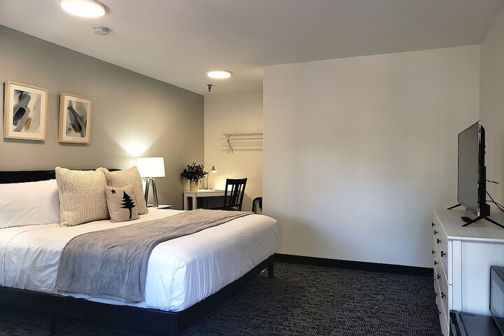 Room 8 of 22