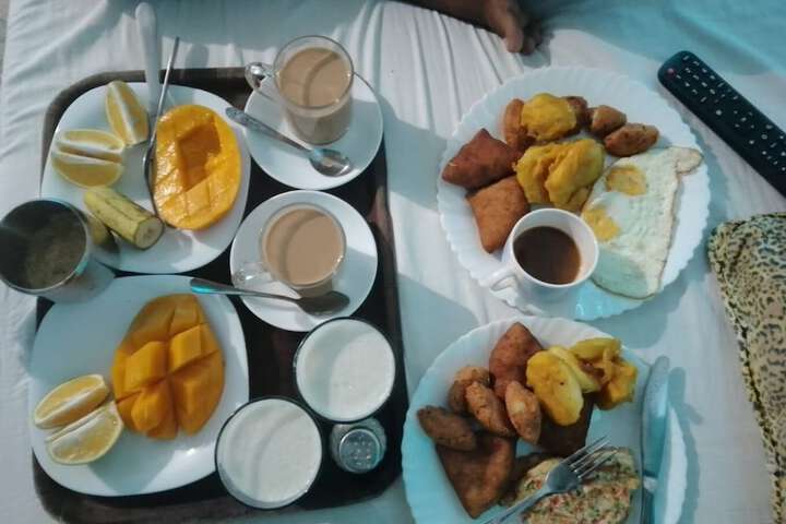 Breakfast/Coffee Service 22 of 44