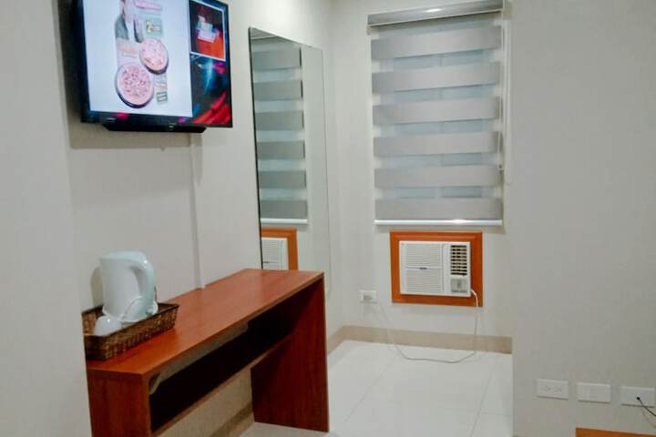 Room 2 of 16
