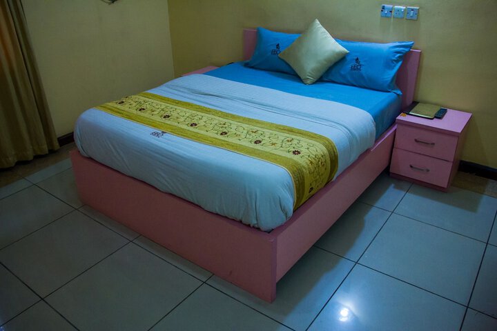Room 19 of 44