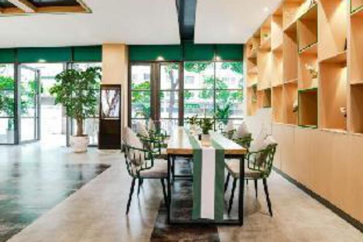 Hetai Express Hotel