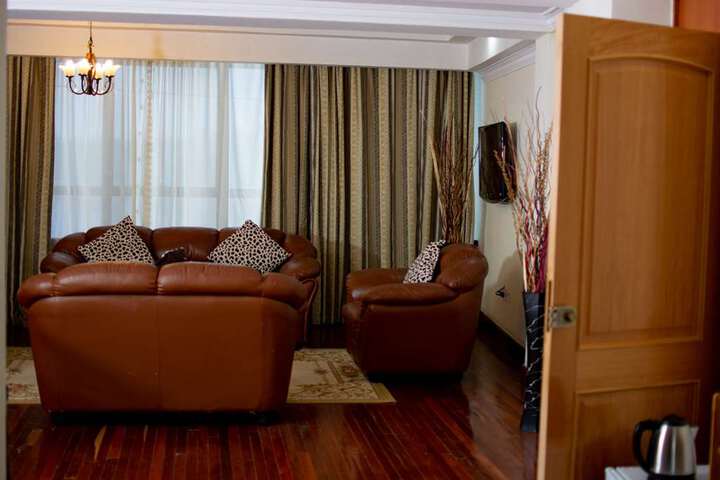 Suite 16 of 102