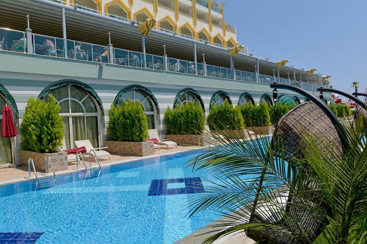 Pool Photo