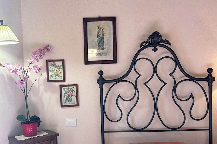 Room 38 of 157