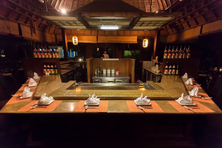 Dining 81 of 130