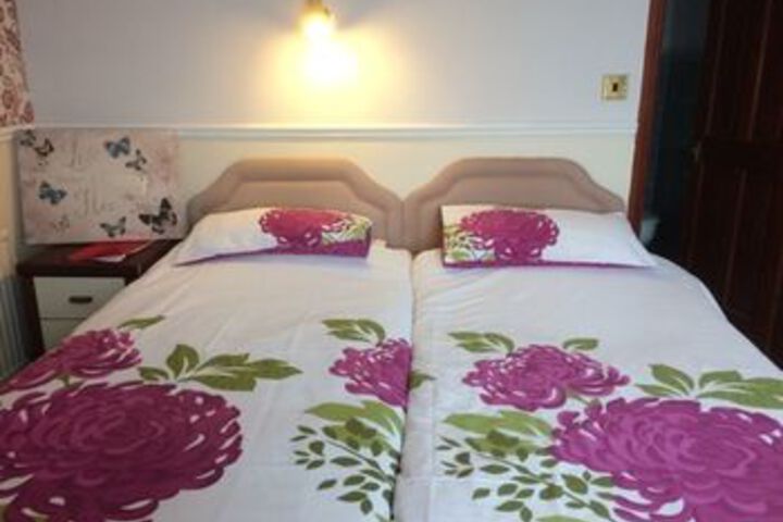 Room 17 of 20