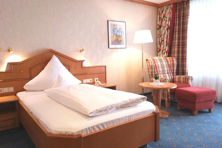 Room 45 of 46