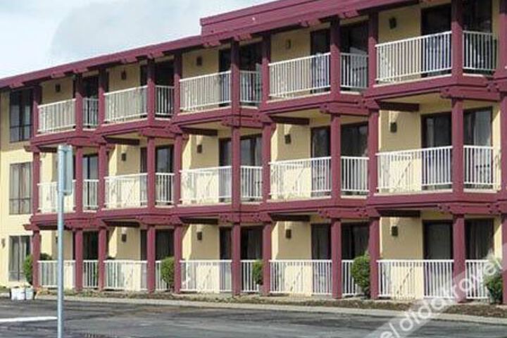 Hotel 2 of 13