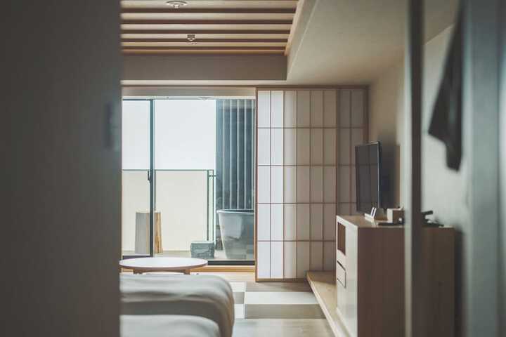 Room 37 of 282